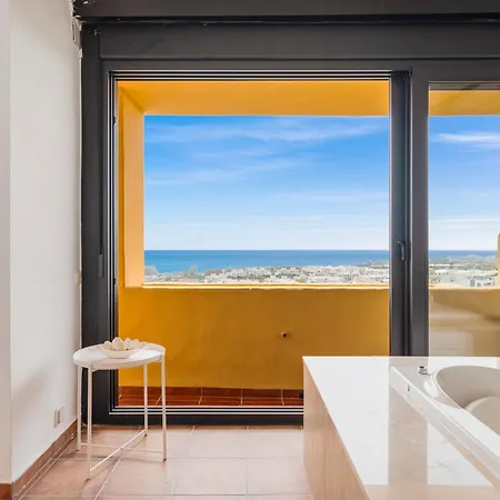 Appartement Sky And Sea Duplex Penthouse - Pool, Jacuzzi, Sea Views Estepona