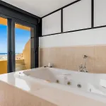 Sky And Sea Penthouse דירה אסטפונה