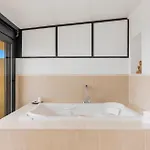 Sky And Sea Penthouse Apartment