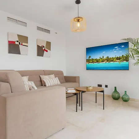 Sky And Sea Penthouse - Pool, Jacuzzi, Sea Views * Estepona