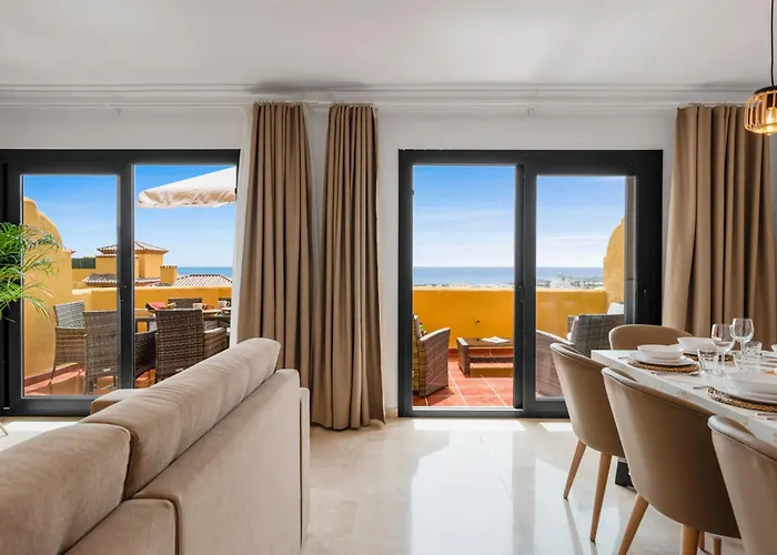 Sky And Sea Penthouse