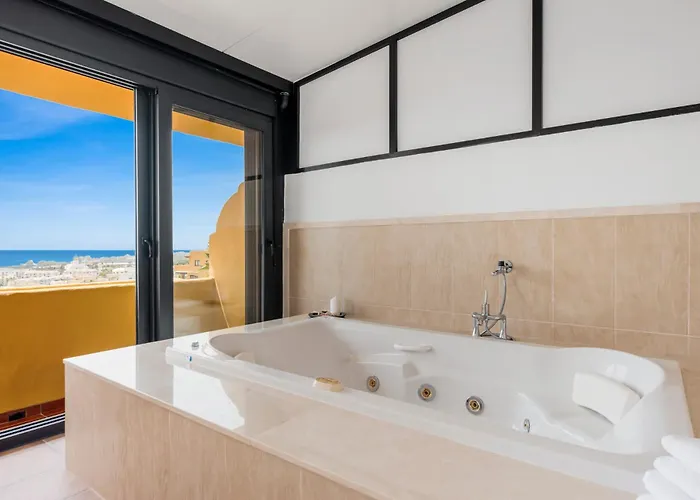 Sky And Sea Penthouse Apartamento Estepona